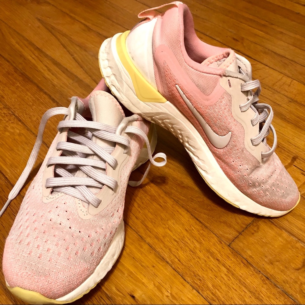 Nike react running shoes sneakers